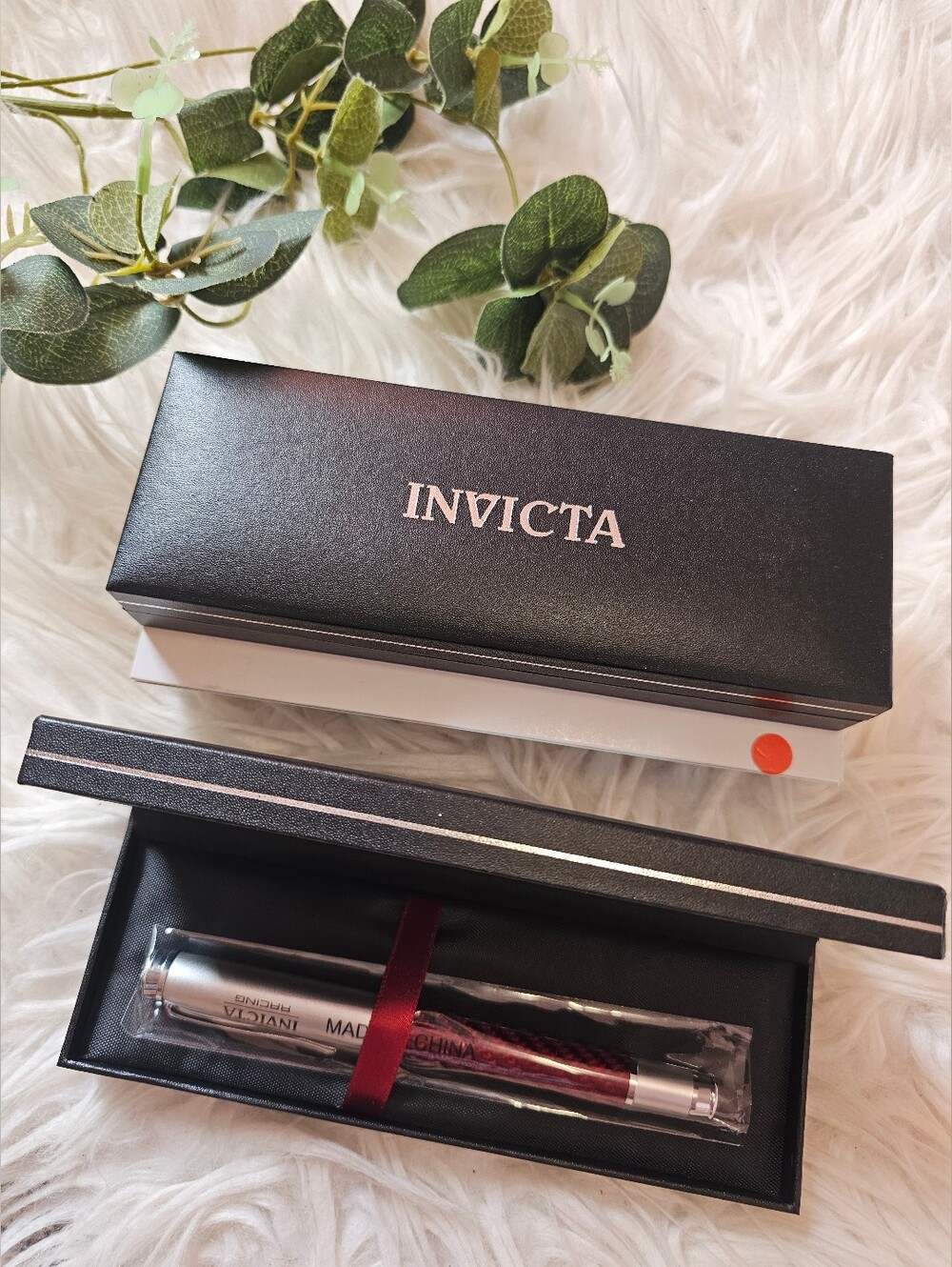Invicta Giftable Ballpen: 1 Pen With A Box